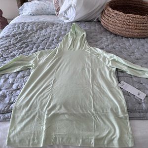 Alo Core Hooded Runner Size Large NWT